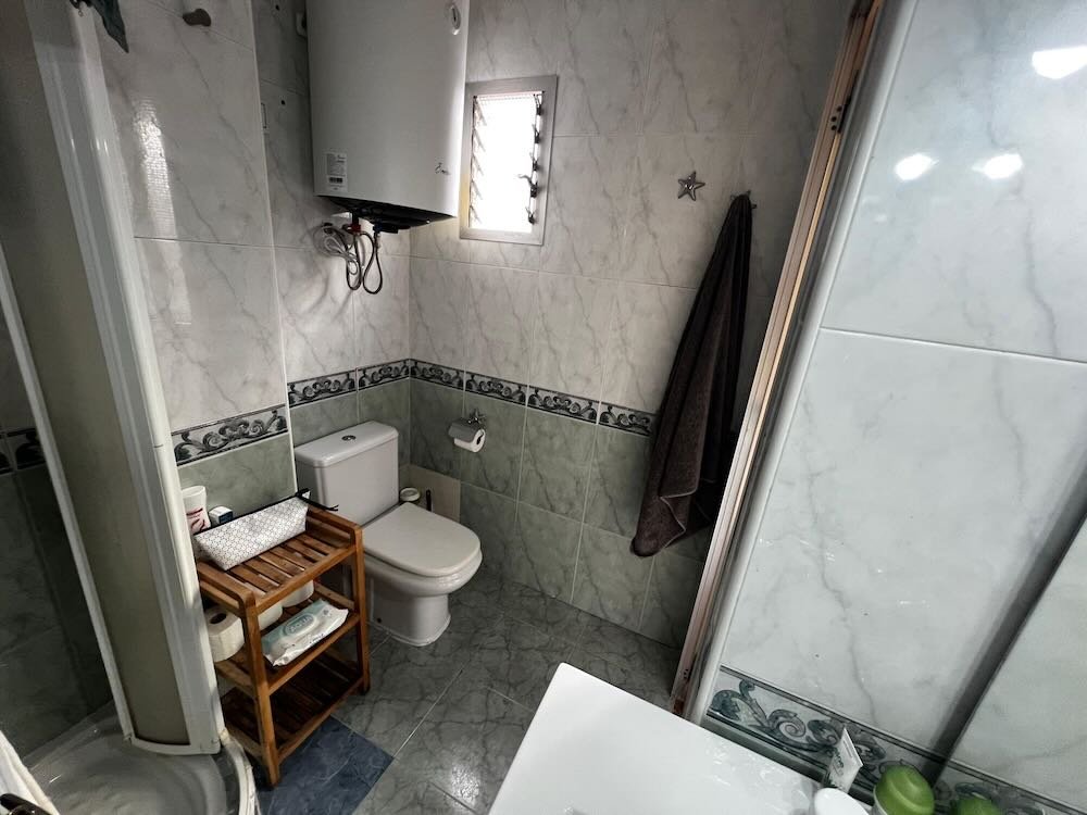 Property 2472 - Image 24